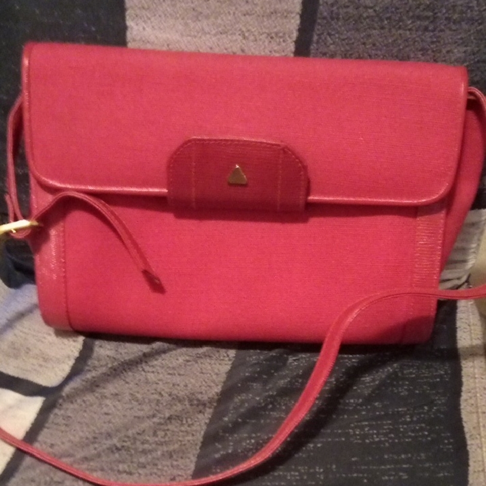 Liz Claiborne Crimson Crossbody Bag
